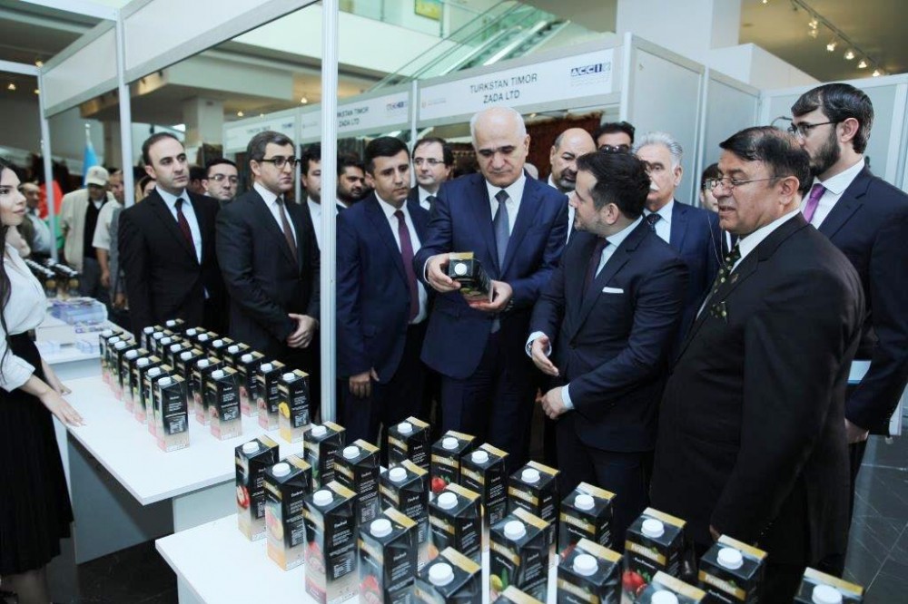 Bakıda Əfqan məhsulları ticarət sərgisi açıldı - FOTO